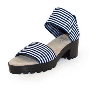 Charleston Shoe Company Monterey Sandal/heels size 8 - blue/white stripe